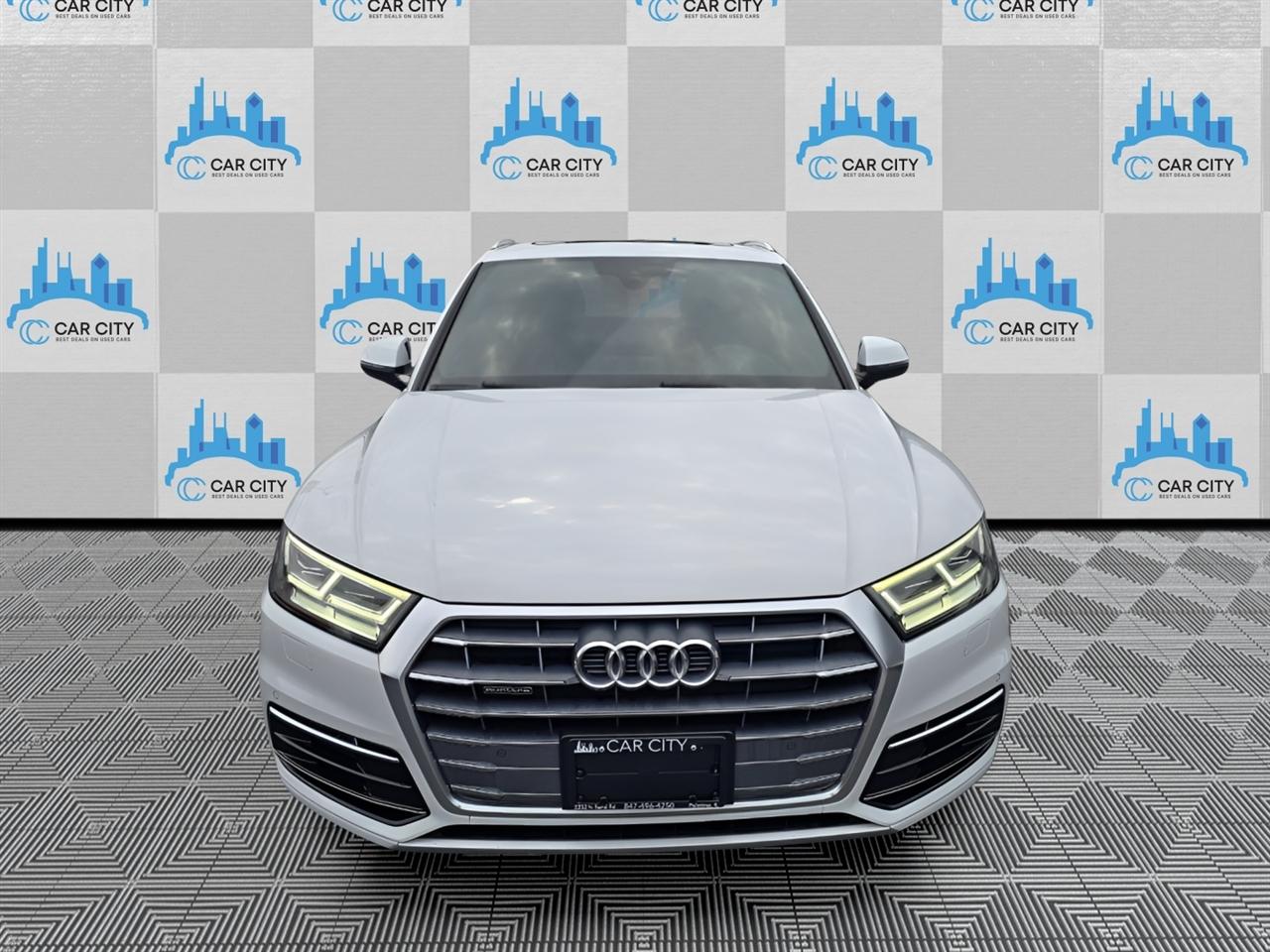 Audi Q5 2.0T Premium Plus quattro 2019