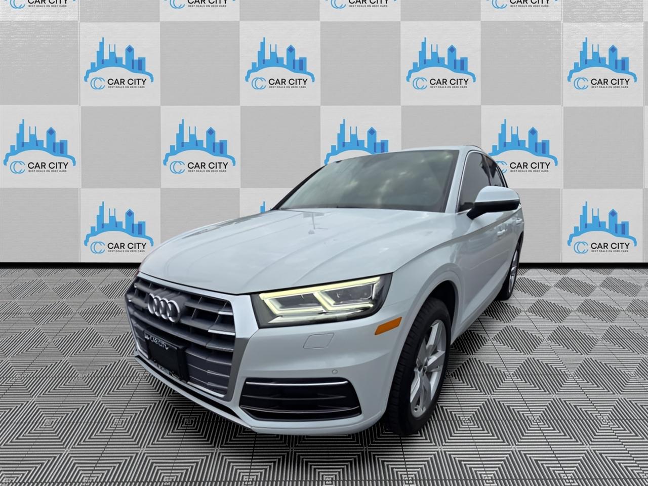 Audi Q5 2.0T Premium Plus quattro 2019