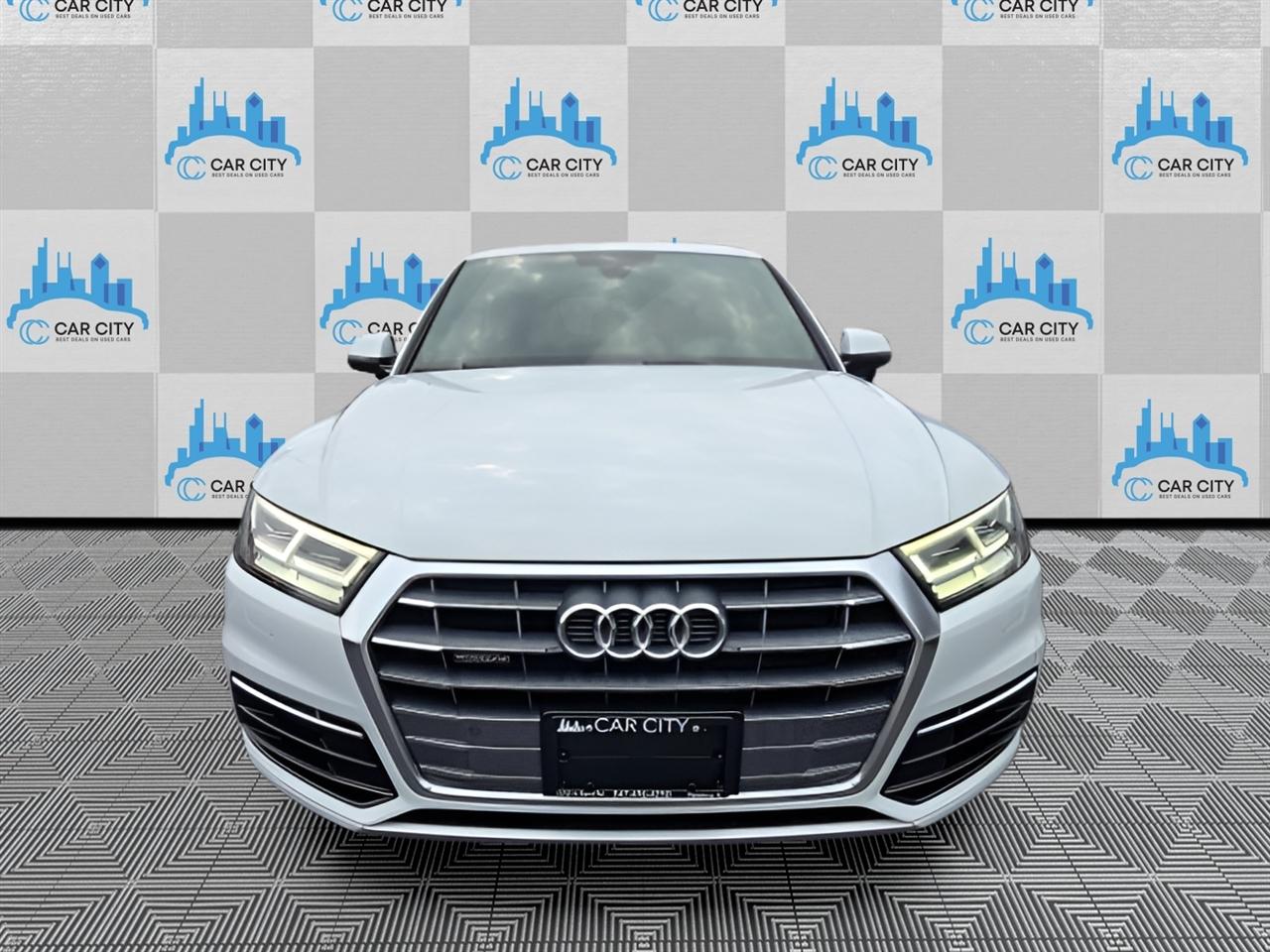 Audi Q5 2.0T Premium Plus quattro 2019