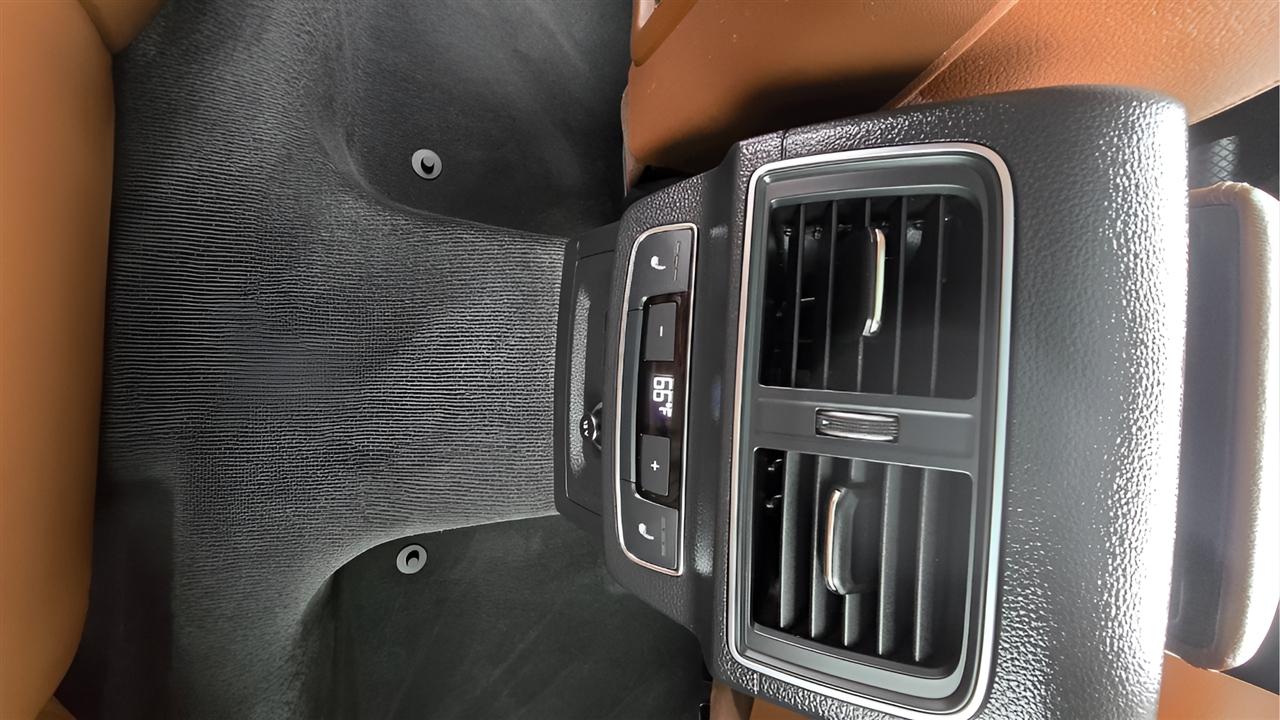 Audi Q5 2.0T Premium Plus quattro 2019