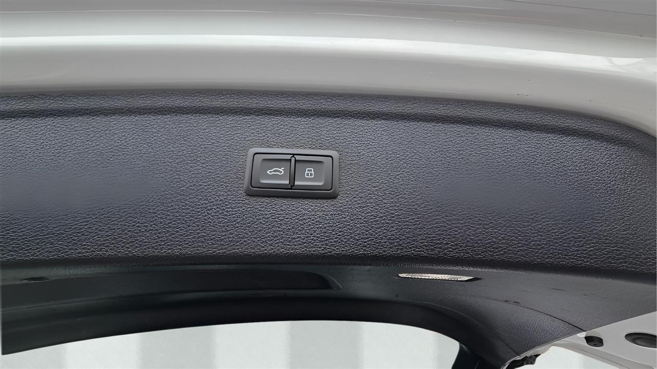 Audi Q5 2.0T Premium Plus quattro 2019