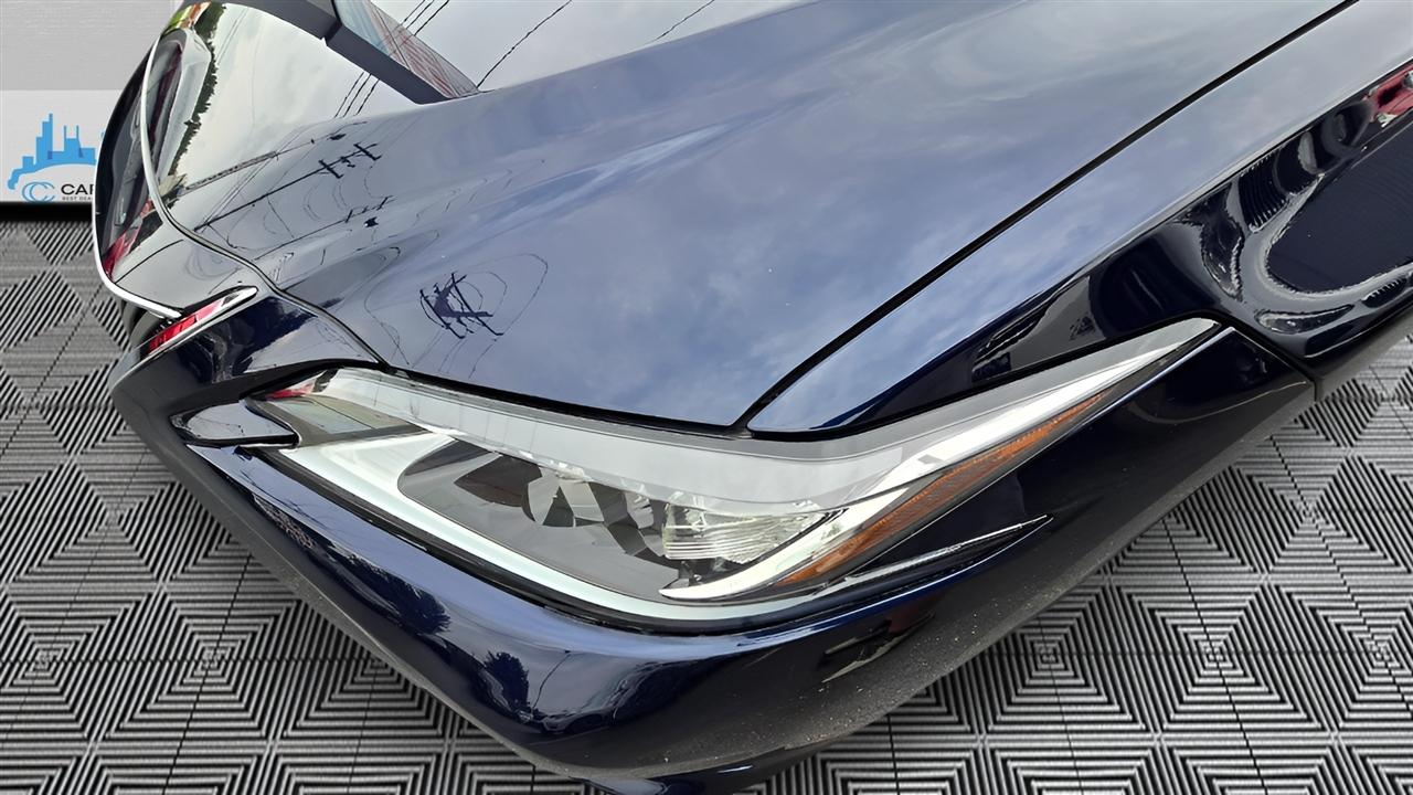 Lexus ES 300h Luxury 2021