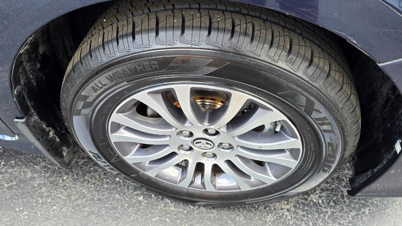 Toyota Sienna Limited Premium 7-Passenger 2018