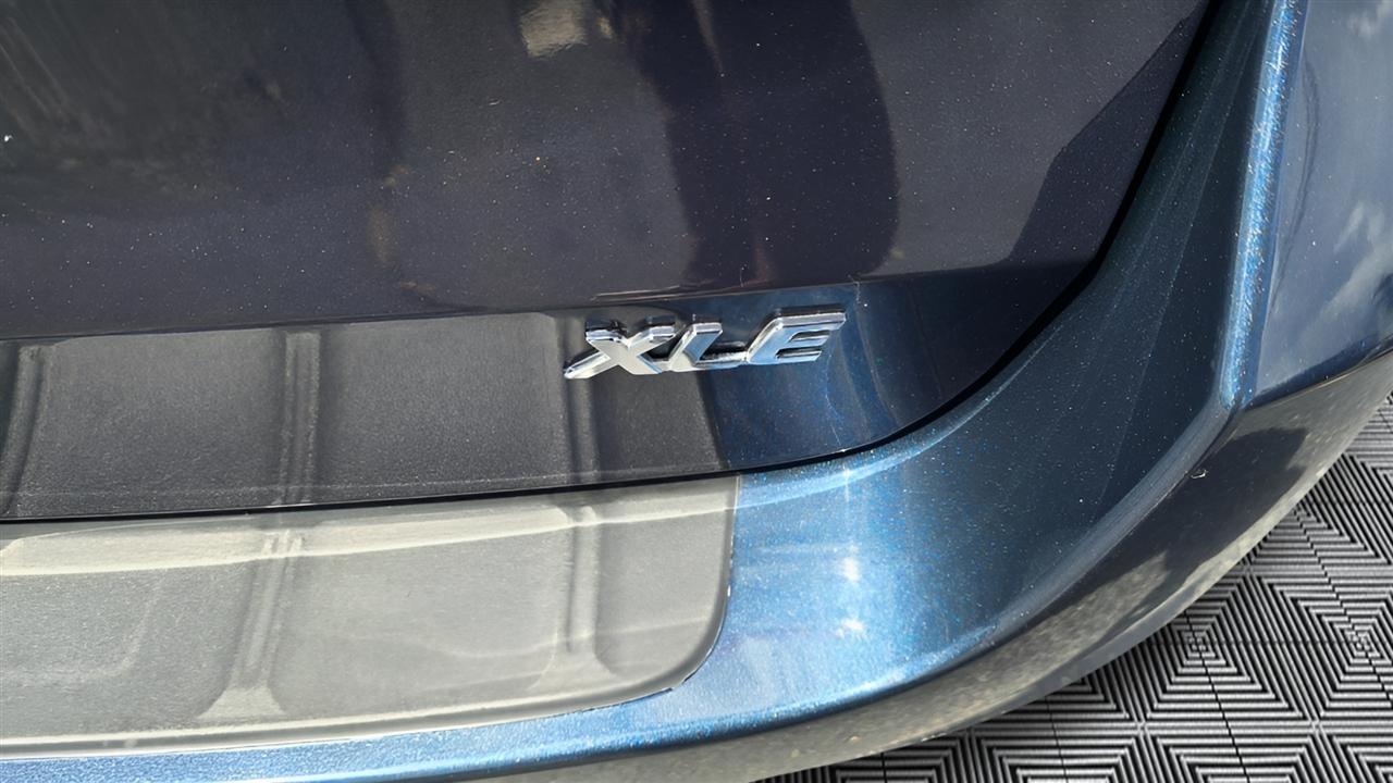 Toyota Sienna Limited Premium 7-Passenger 2018