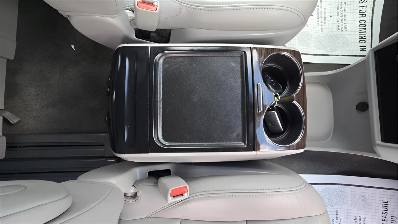 Toyota Sienna Limited Premium 7-Passenger 2018