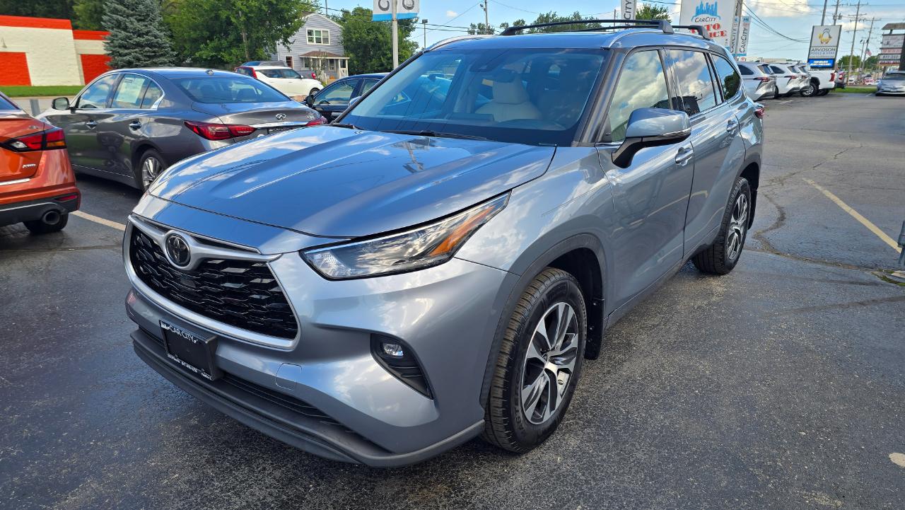 Toyota Highlander XLE Nav AWD V6 2021