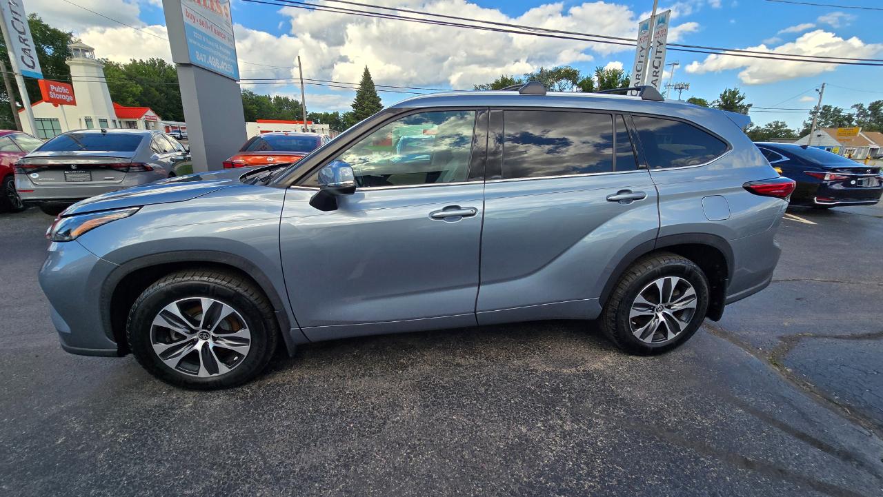 Toyota Highlander XLE Nav AWD V6 2021