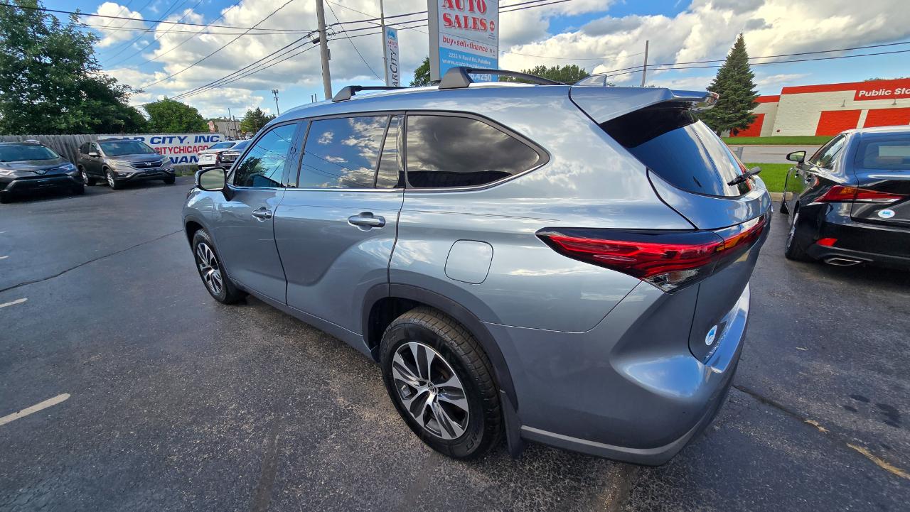 Toyota Highlander XLE Nav AWD V6 2021