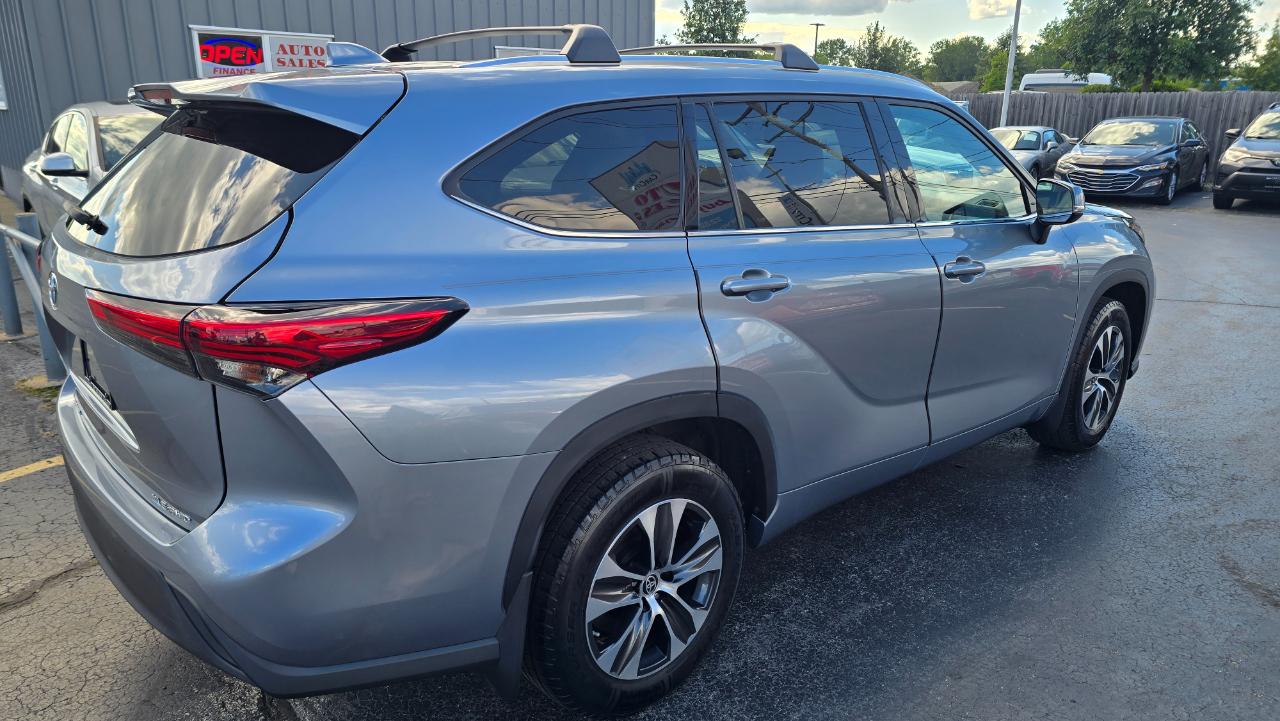 Toyota Highlander XLE Nav AWD V6 2021