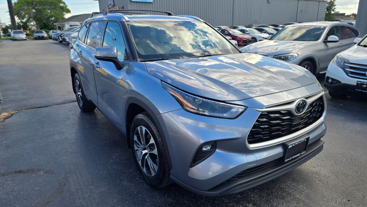 Toyota Highlander XLE Nav AWD V6 2021