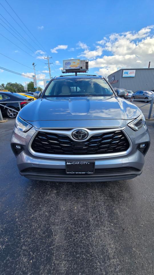 Toyota Highlander XLE Nav AWD V6 2021