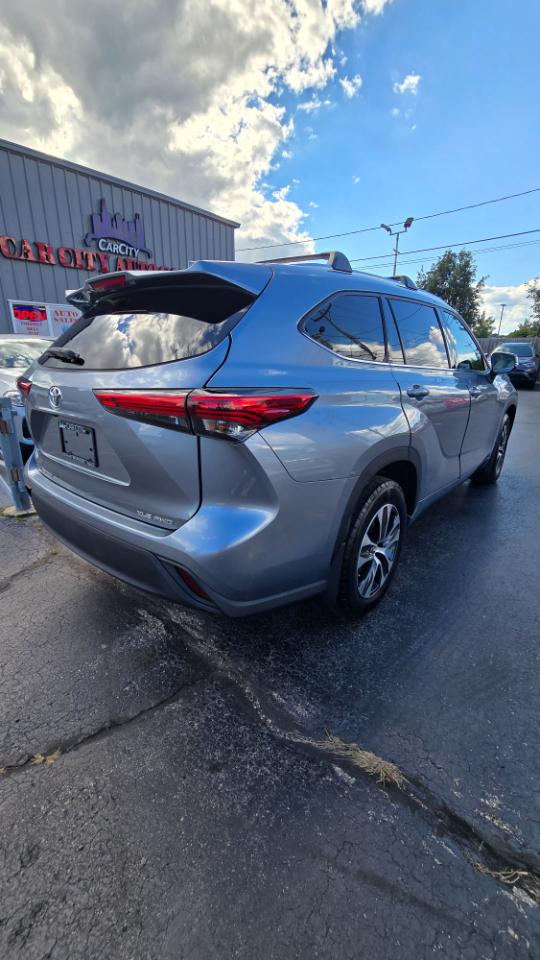 Toyota Highlander XLE Nav AWD V6 2021