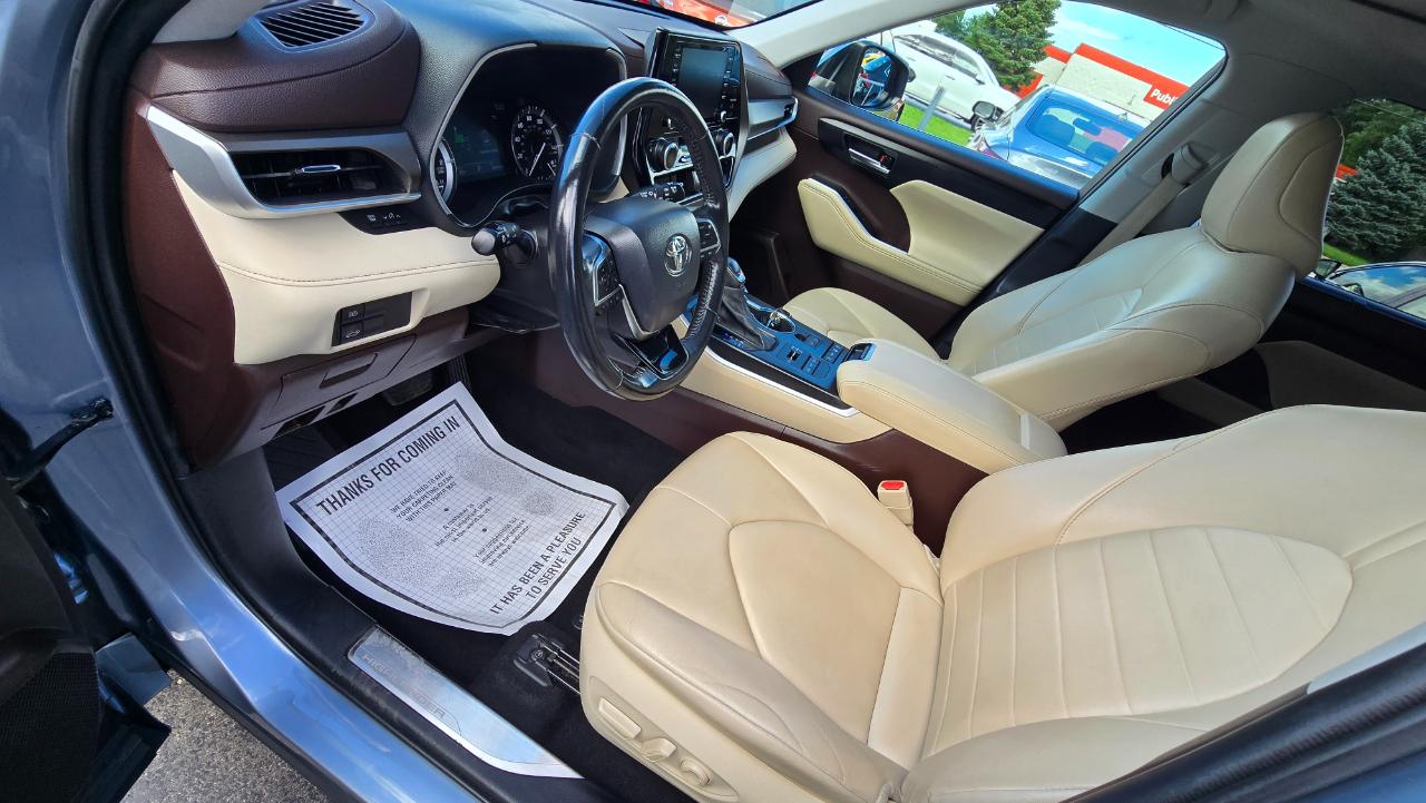 Toyota Highlander XLE Nav AWD V6 2021