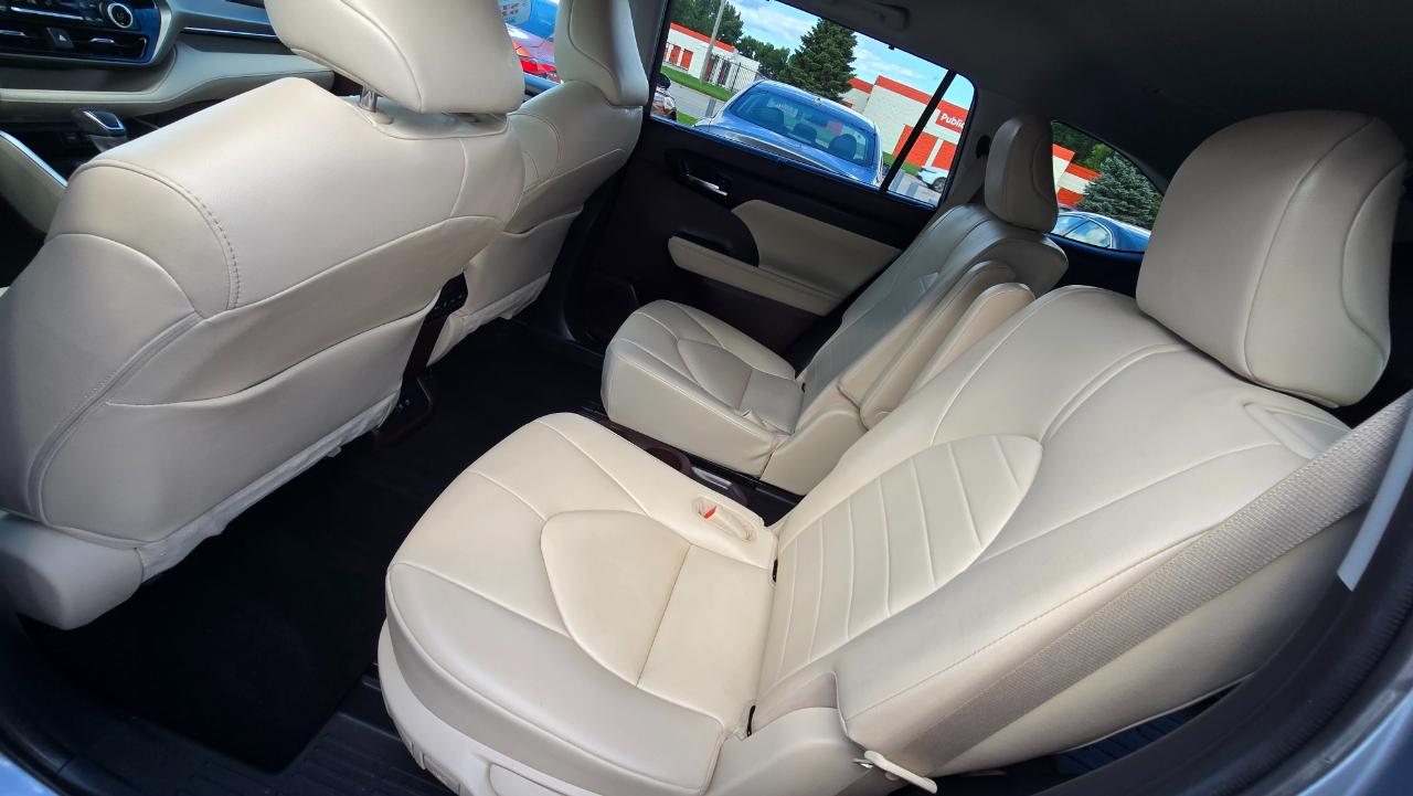 Toyota Highlander XLE Nav AWD V6 2021