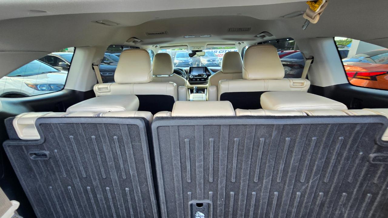 Toyota Highlander XLE Nav AWD V6 2021