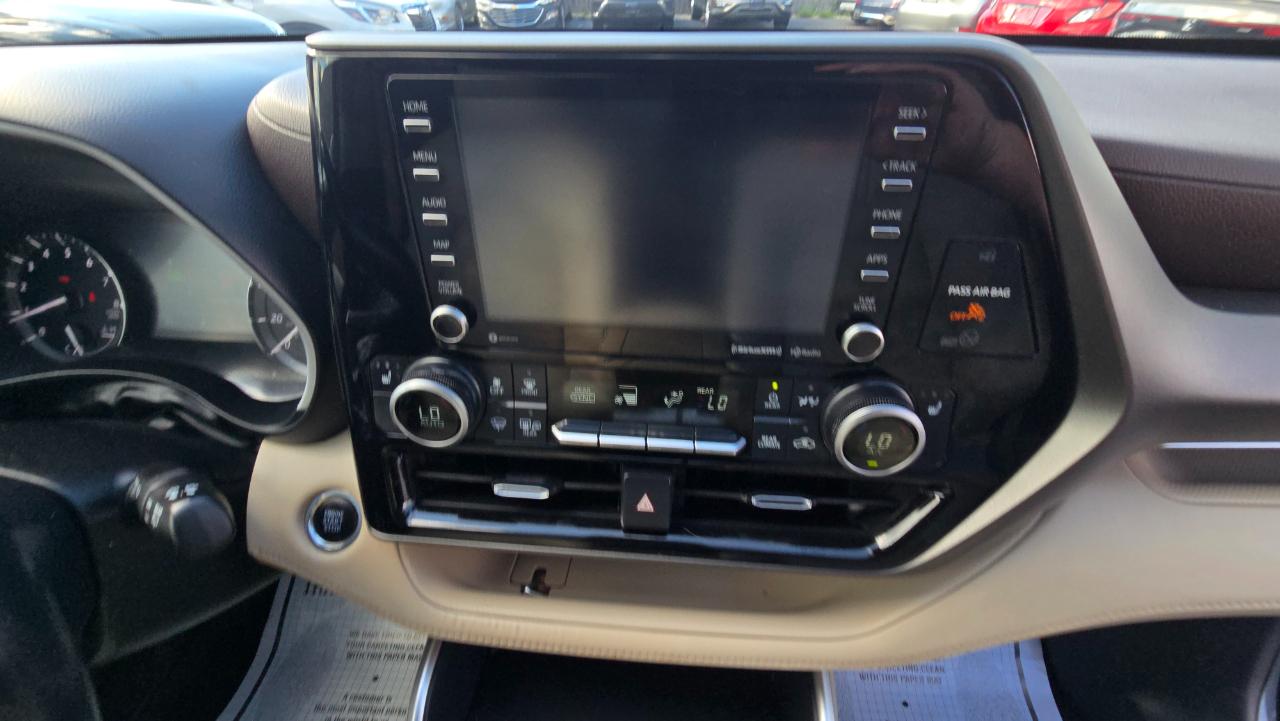 Toyota Highlander XLE Nav AWD V6 2021