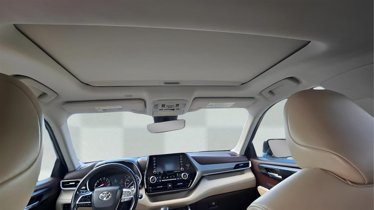 Toyota Highlander XLE Nav AWD V6 2021