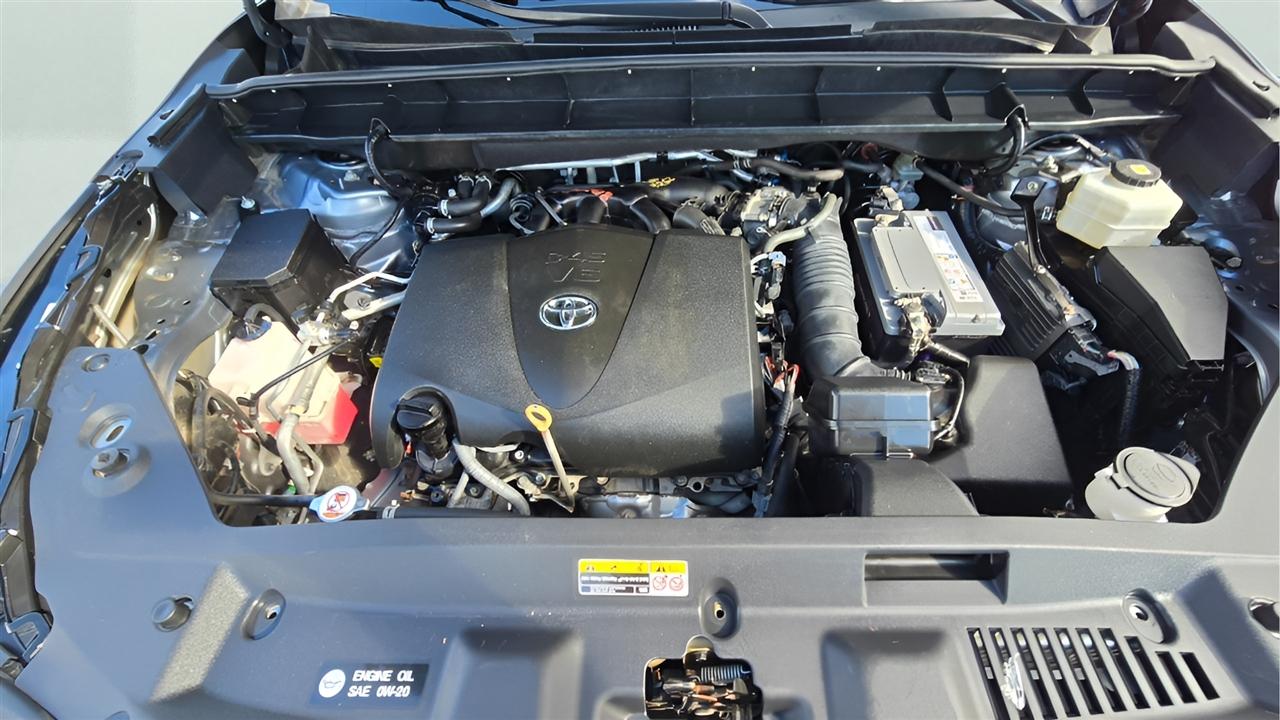 Toyota Highlander XLE Nav AWD V6 2021