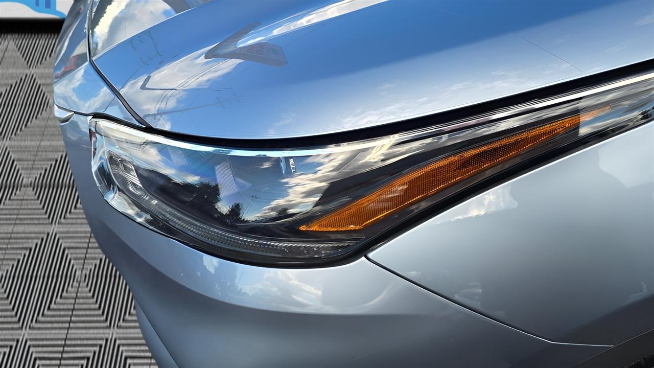 Toyota Highlander XLE Nav AWD V6 2021