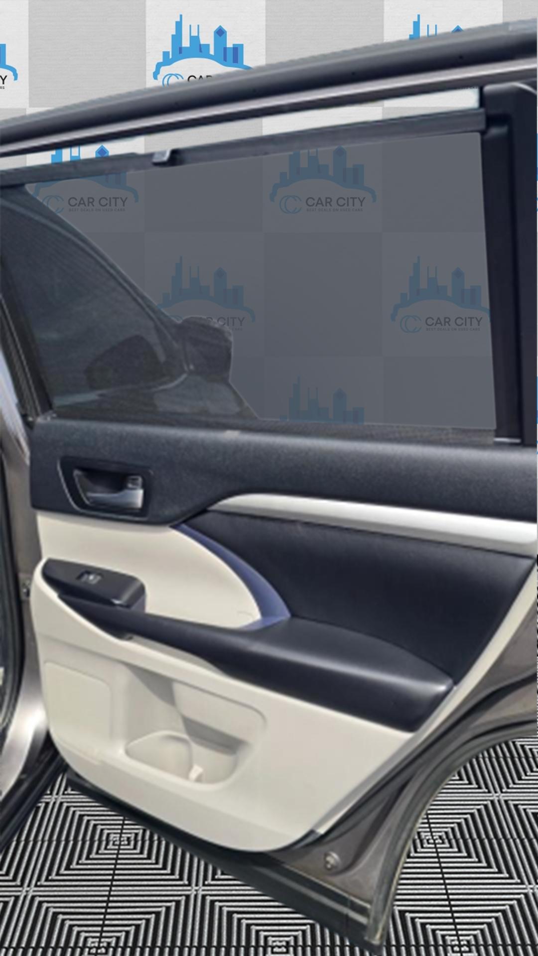 Toyota Highlander XLE AWD V6 2019