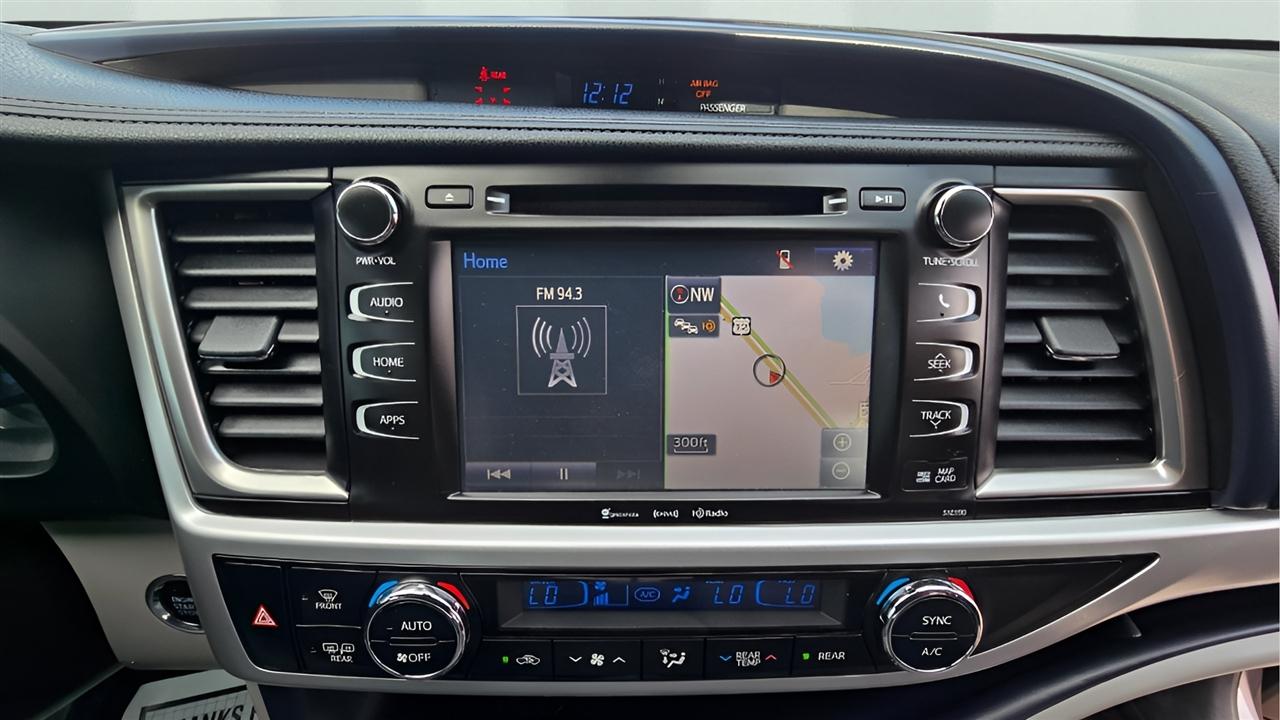 Toyota Highlander XLE AWD V6 2019