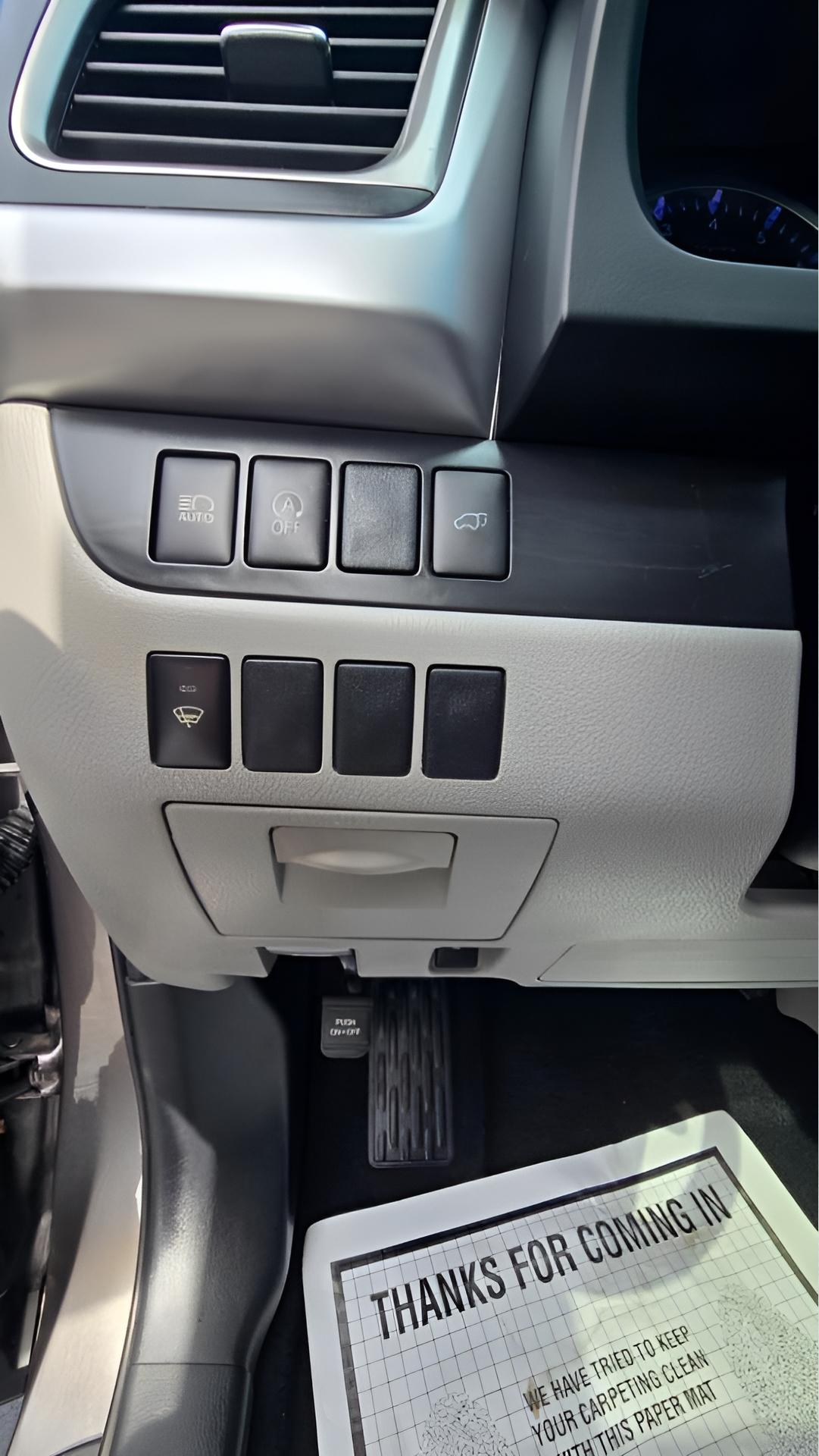 Toyota Highlander XLE AWD V6 2019