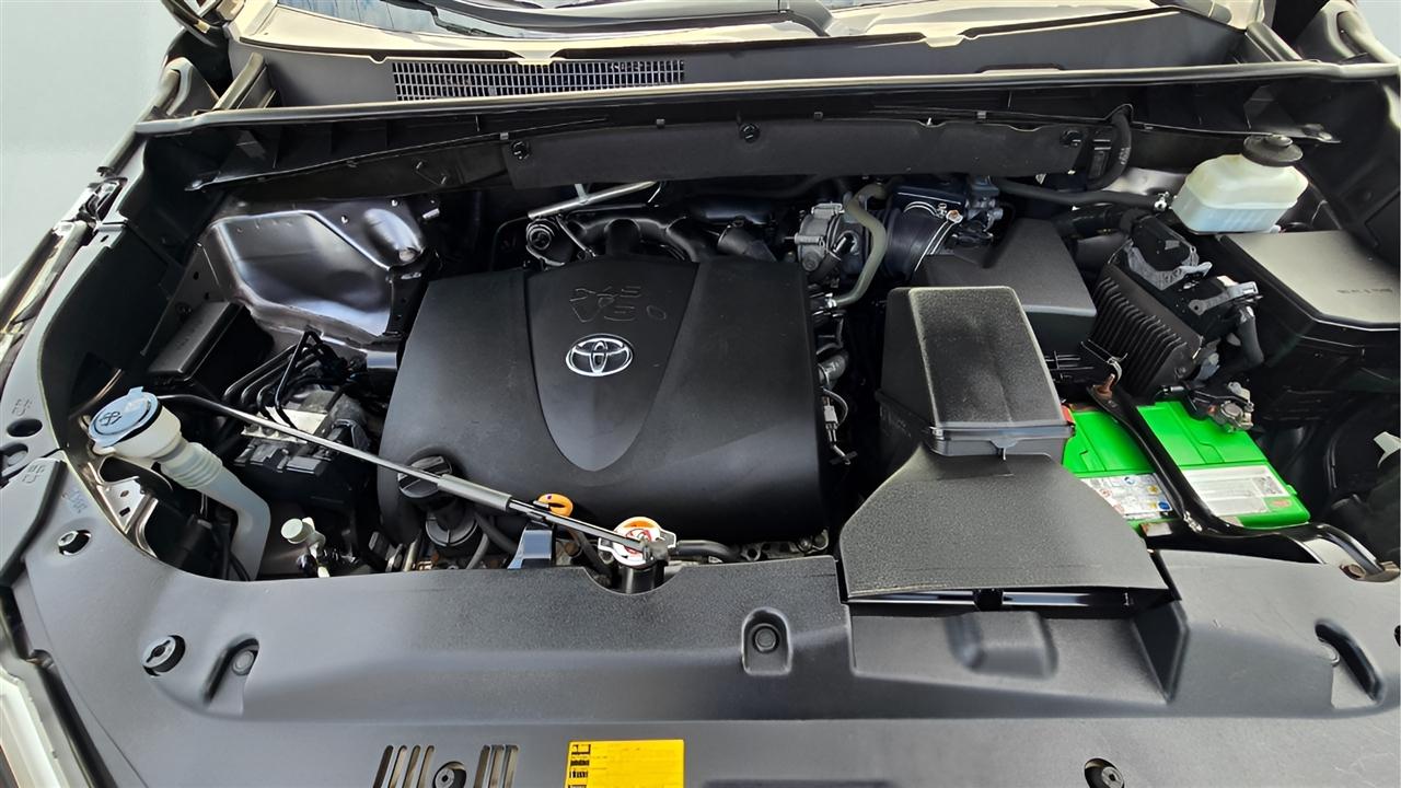 Toyota Highlander XLE AWD V6 2019