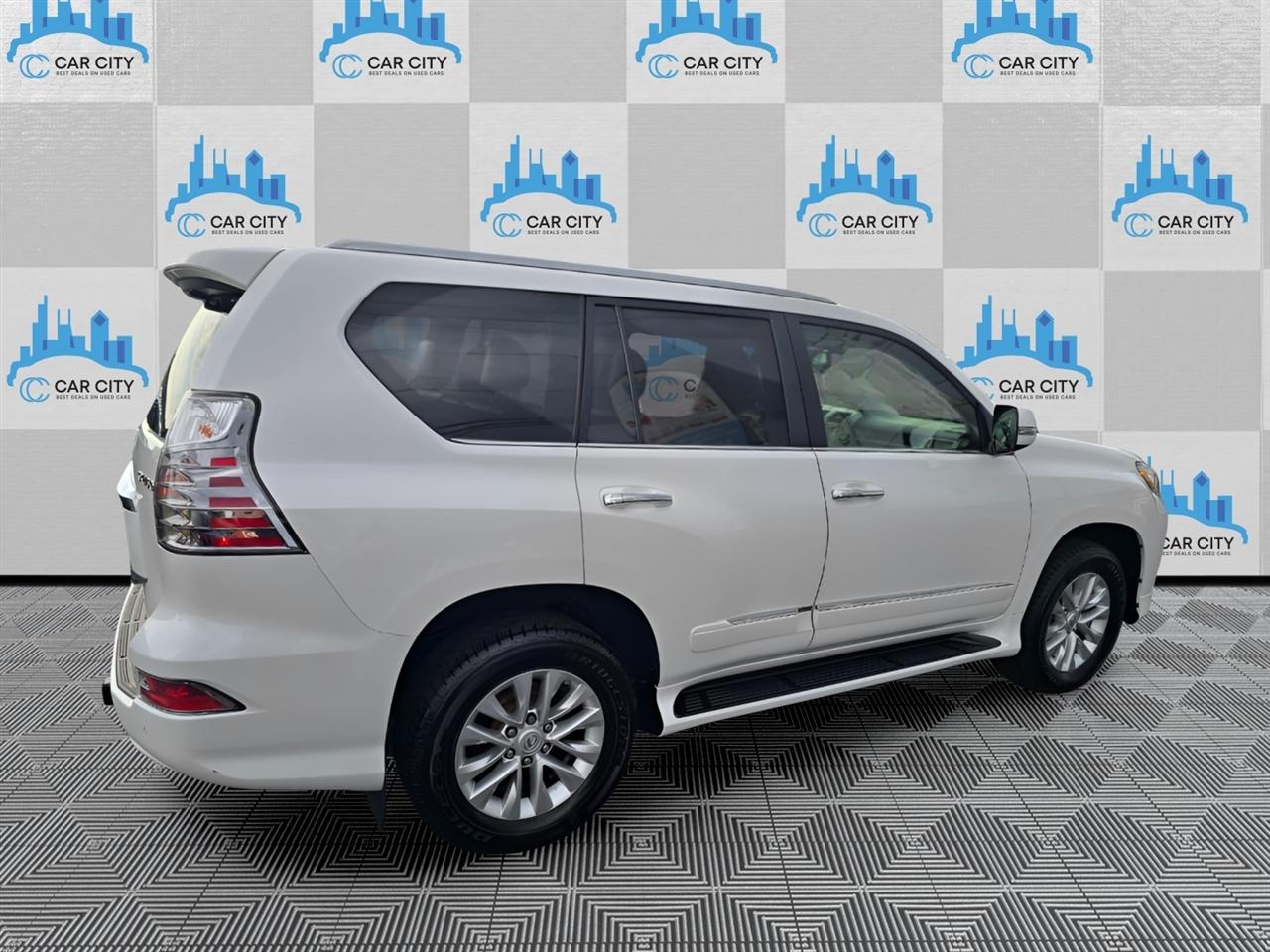 Lexus GX 460 4WD 4dr Premium 2018