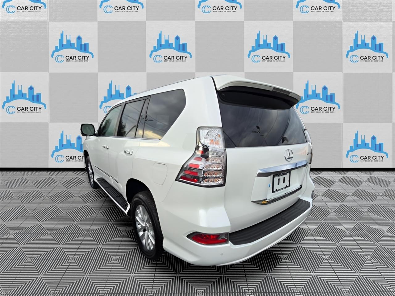 Lexus GX 460 4WD 4dr Premium 2018
