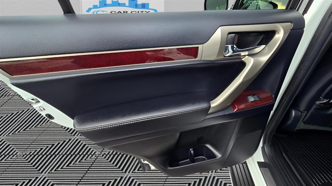 Lexus GX 460 4WD 4dr Premium 2018