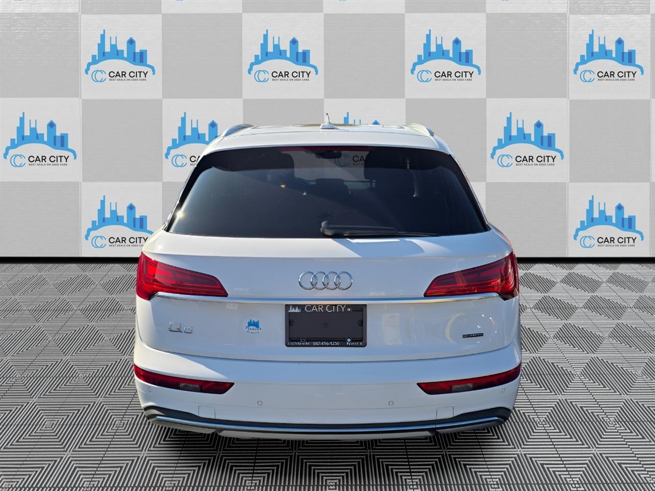 Audi Q5 2.0T Premium Plus quattro 2021