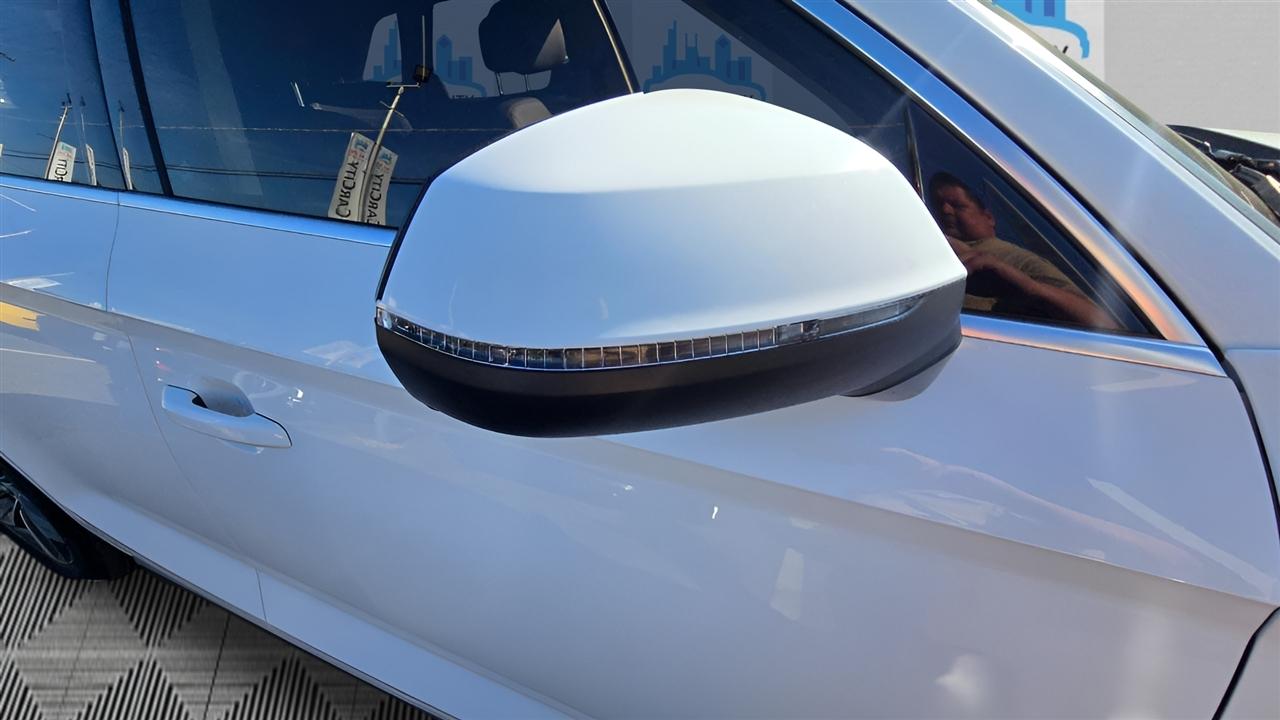 Audi Q5 2.0T Premium Plus quattro 2021
