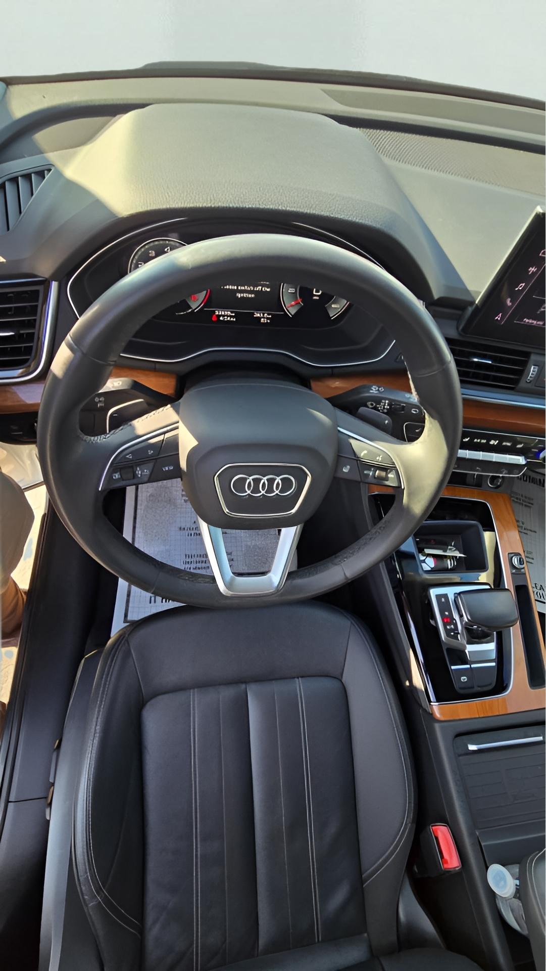 Audi Q5 2.0T Premium Plus quattro 2021