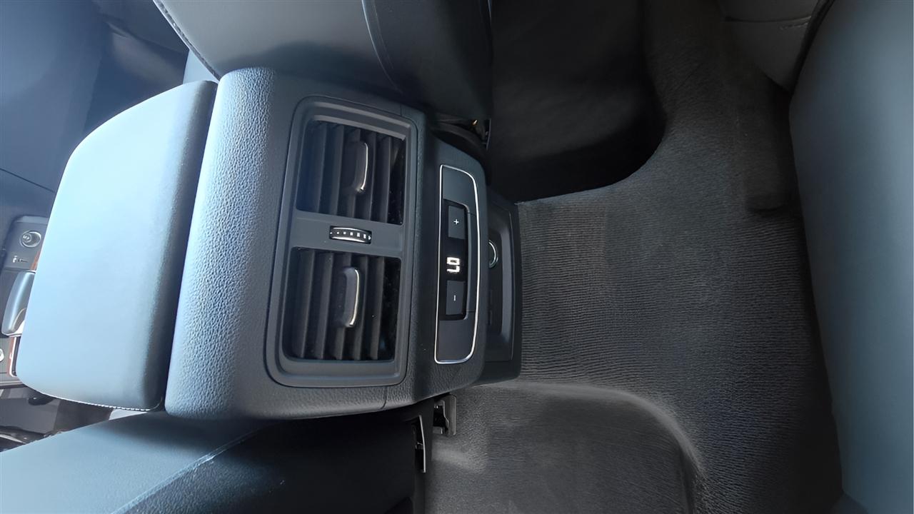 Audi Q5 2.0T Premium Plus quattro 2021