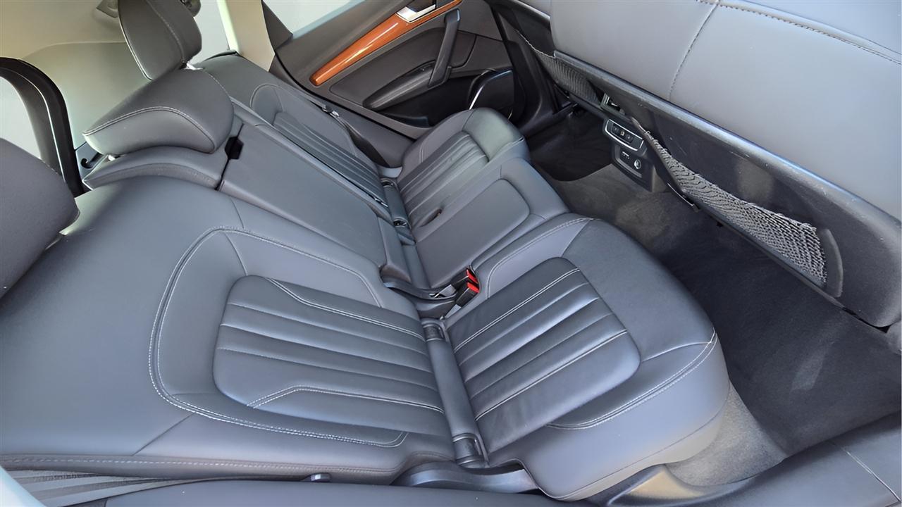 Audi Q5 2.0T Premium Plus quattro 2021