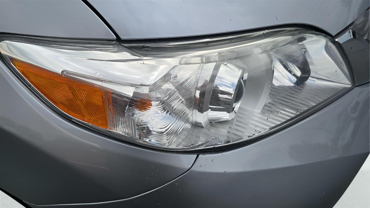 Toyota Sienna 5dr XLE LTD FWD 8-Passenger (Natl) 2017