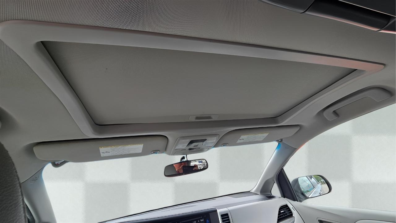 Toyota Sienna 5dr XLE LTD FWD 8-Passenger (Natl) 2017