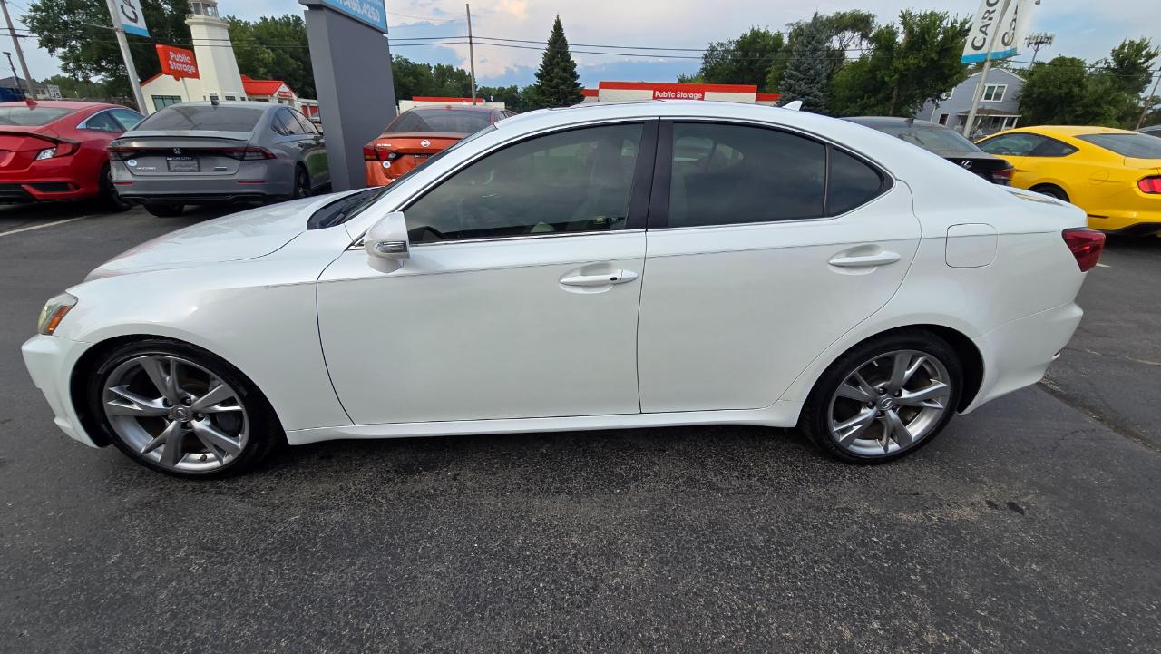 Lexus IS IS 300 RWD 2010