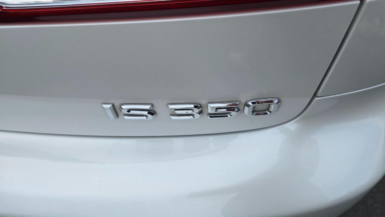 Lexus IS IS 300 RWD 2010
