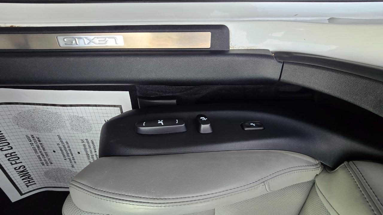 Lexus IS IS 300 RWD 2010