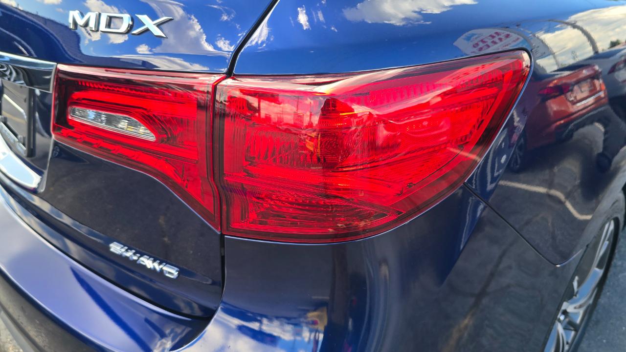 Acura MDX SH-AWD 9-Spd AT w/Tech Package 2020