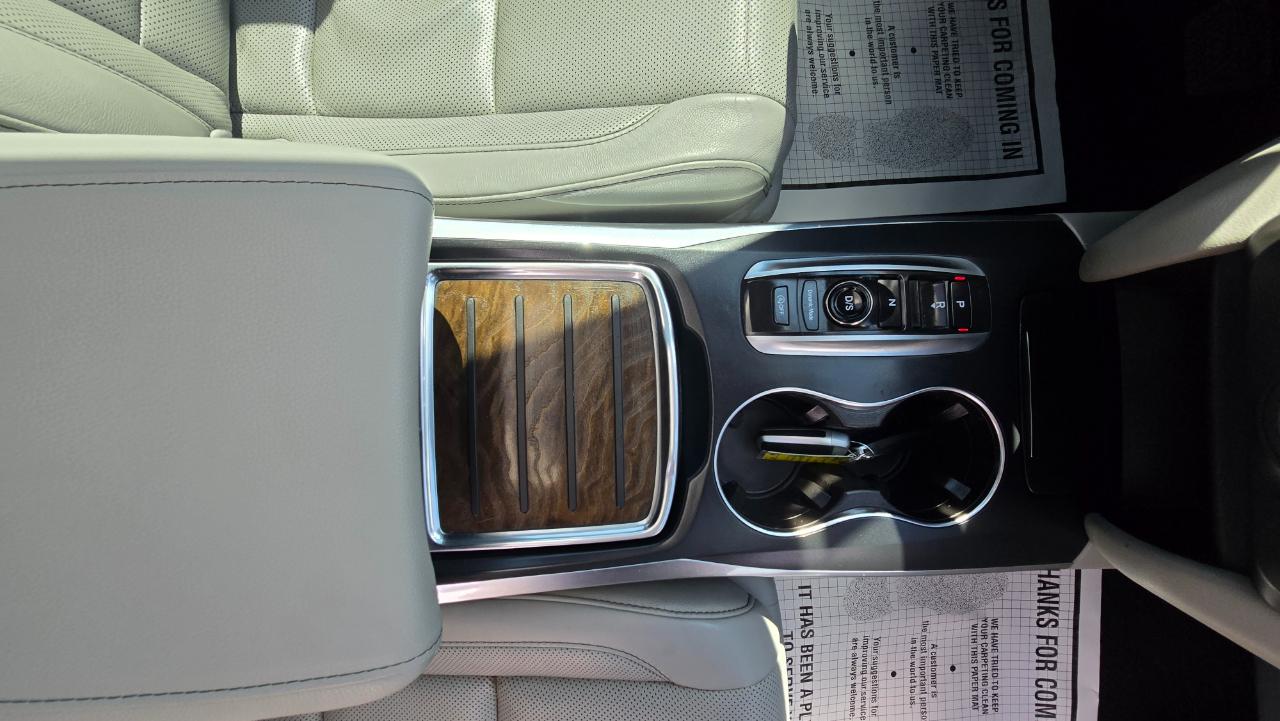 Acura MDX SH-AWD 9-Spd AT w/Tech Package 2020