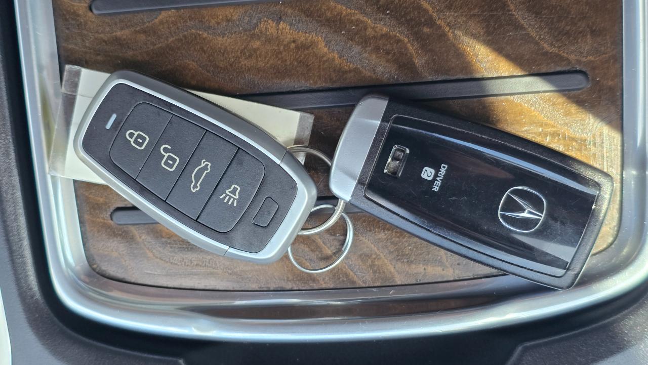Acura MDX SH-AWD 9-Spd AT w/Tech Package 2020