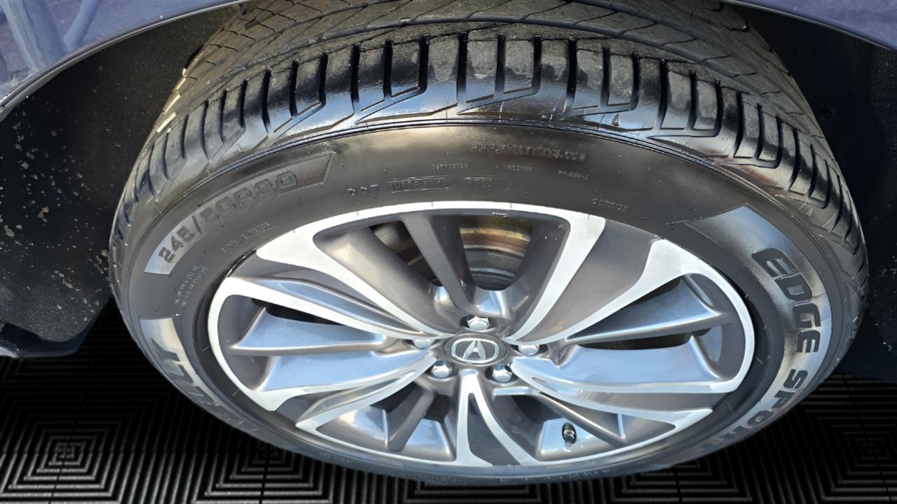 Acura MDX SH-AWD 9-Spd AT w/Tech Package 2020
