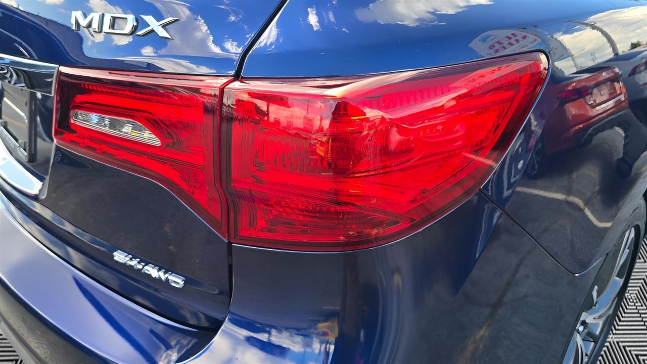 Acura MDX SH-AWD 9-Spd AT w/Tech Package 2020