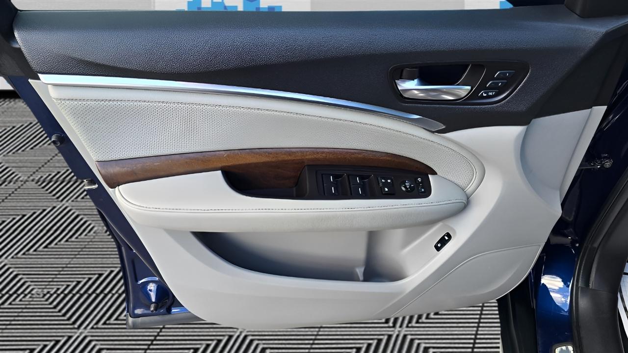 Acura MDX SH-AWD 9-Spd AT w/Tech Package 2020