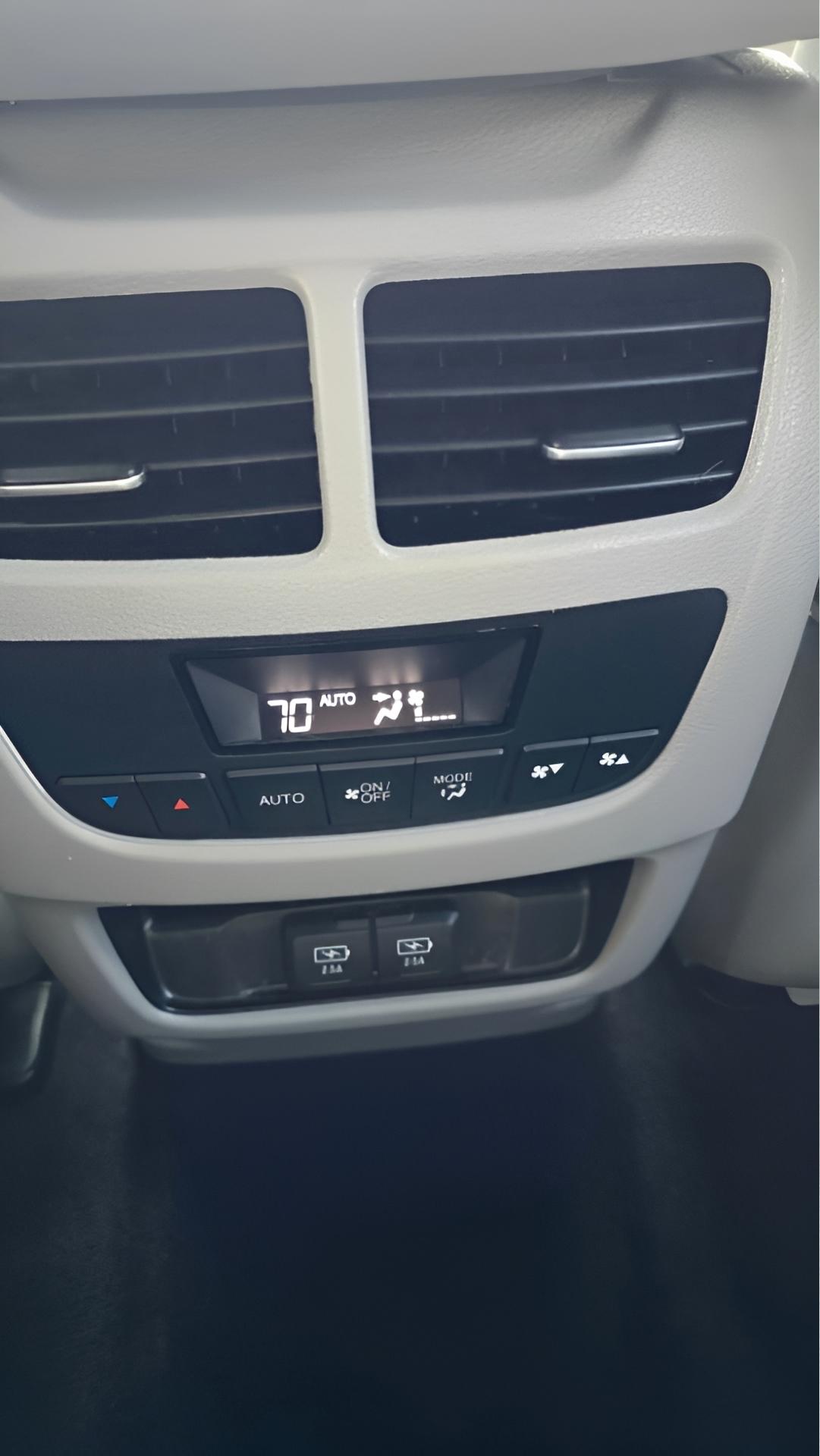 Acura MDX SH-AWD 9-Spd AT w/Tech Package 2020