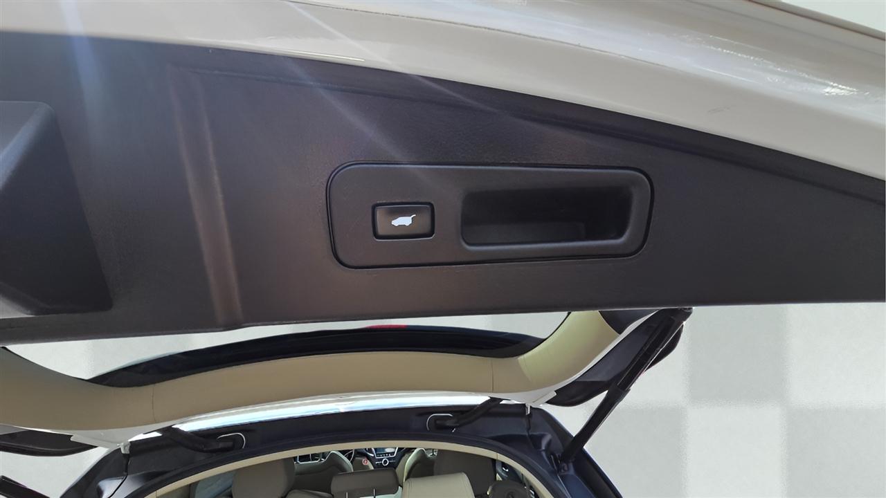 Acura MDX SH-AWD 9-Spd AT 2019