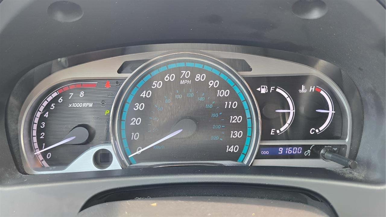 Toyota Venza LE I4 FWD 2015