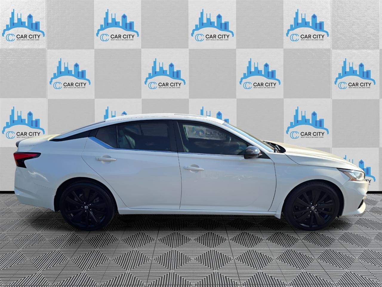 Nissan Altima 2.5 SR AWD 2022